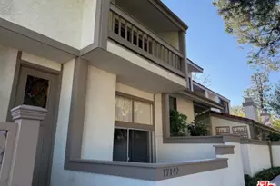 17142 Palisades Cir, Pacific Palisades, CA 90272 - Photo 1