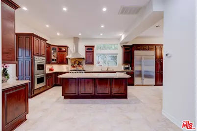 12219 Darlington Ave, Los Angeles, CA 90049 - Photo 1