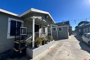 711 W 41st St, Los Angeles, CA 90037 - Photo 1