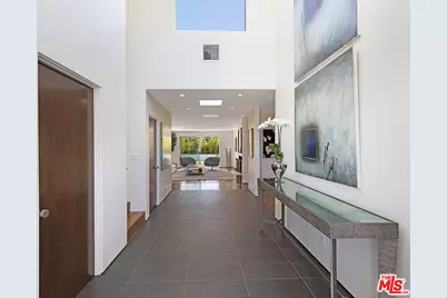 15514 Casiano Ct, Los Angeles, CA 90077 - Photo 1