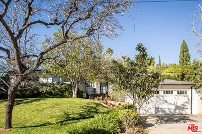 12033 Kearsarge St, Los Angeles, CA 90049 - Photo 1