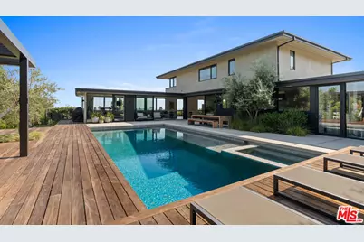 2216 Winona Blvd, Los Angeles, CA 90027 - Photo 1