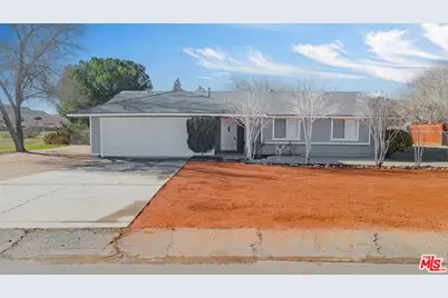 40577 168th Street East, Lancaster, CA 93535 - Photo 1