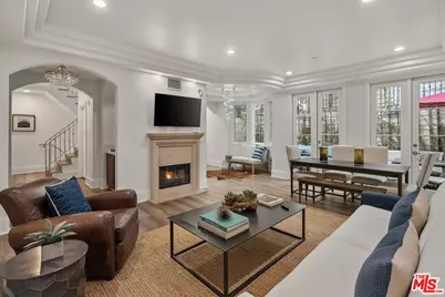 1311 Centinela Ave #3, Santa Monica, CA 90404 - Photo 1