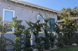 7851 Airlane Ave, Los Angeles, CA 90045 - Photo 1