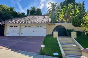 18154 Sweet Elm Dr, Encino, CA 91316 - Photo 1