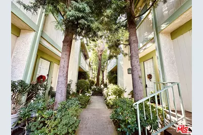 1108 18th St #5, Santa Monica, CA 90403 - Photo 1