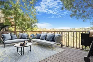 960 N Tigertail Rd, Los Angeles, CA 90049 - Photo 1