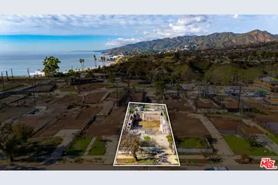 533 Via De La Paz, Pacific Palisades, CA 90272 - Photo 1