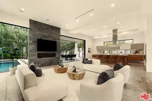 458 S Mansfield Ave, Los Angeles, CA 90036 - Photo 1