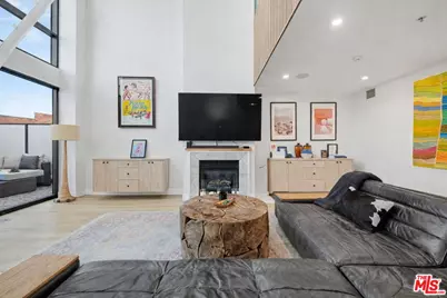 700 Main St #5, Venice, CA 90291 - Photo 1