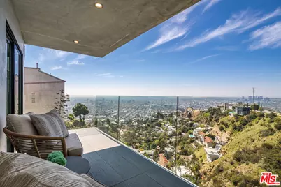 8506 Magnolia Dr, Los Angeles, CA 90046 - Photo 1