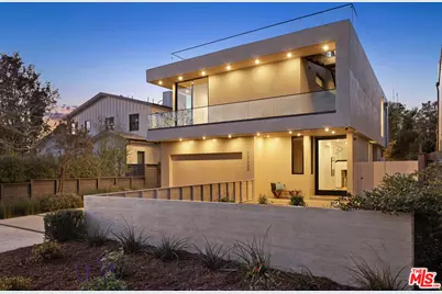 12609 Westminster Ave, Los Angeles, CA 90066 - Photo 1