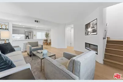 1154 N Sycamore Ave #3, Los Angeles, CA 90038 - Photo 1