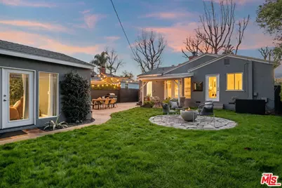 5652 Bevis Ave, Sherman Oaks, CA 91411 - Photo 1