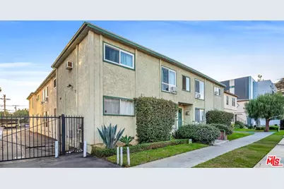4361 Berryman Ave #11, Los Angeles, CA 90066 - Photo 1