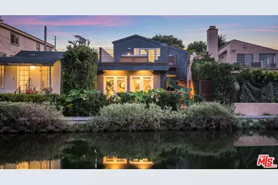 3001 Grand Canal, Venice, CA 90291 - Photo 1