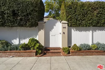 645 N Sierra Bonita Ave, Los Angeles, CA 90036 - Photo 1