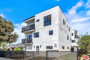 4703 Saturn St, Los Angeles, CA 90019 - Photo 1