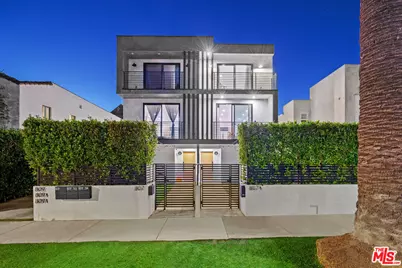 807 N Cherokee Ave #1/2, Los Angeles, CA 90038 - Photo 1