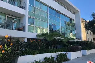 1545 S Bentley Ave, Los Angeles, CA 90025 - Photo 1