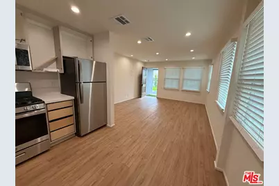 2320 Carnegie Ln #A, Redondo Beach, CA 90278 - Photo 1