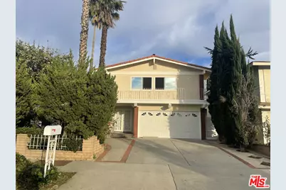 8576 Kelvin Ave, Winnetka, CA 91306 - Photo 1