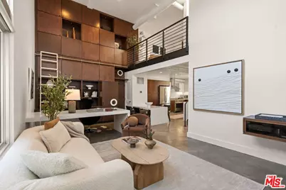 1037 N Laurel Ave #14, West Hollywood, CA 90046 - Photo 1