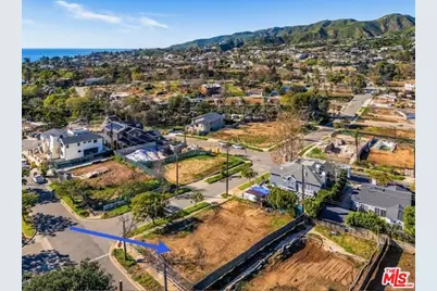 701 Wildomar, Pacific Palisades, CA 90272 - Photo 1