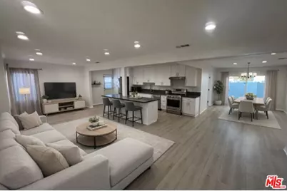 10745 Saticoy St, Los Angeles, CA 91352 - Photo 1