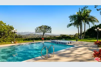 435 Walker Dr, Beverly Hills, CA 90210 - Photo 1