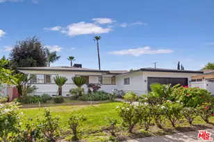 19168 Erwin St, Tarzana, CA 91335 - Photo 1