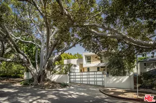 2410 N Vermont Ave, Los Angeles, CA 90027 - Photo 1