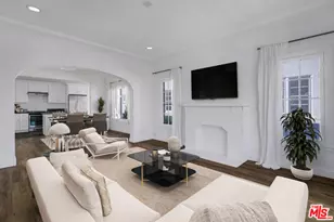 451 N Orange Grove Ave #1/2, Los Angeles, CA 90036 - Photo 1