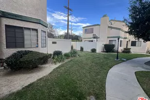 19620 Roscoe Blvd, Northridge, CA 91324 - Photo 1