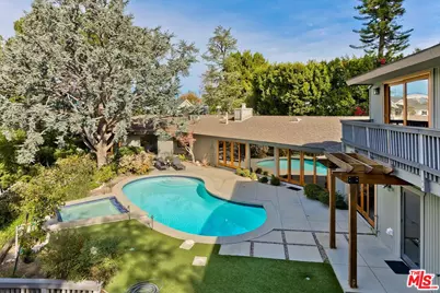 4463 Bergamo Dr, Encino, CA 91436 - Photo 1