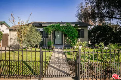 212 S Craig Ave, Pasadena, CA 91107 - Photo 1