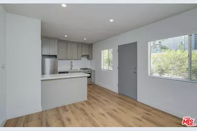 4140 Grand View Blvd #5, Los Angeles, CA 90066 - Photo 1