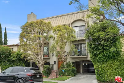 839 S Holt Ave #104, Los Angeles, CA 90035 - Photo 1