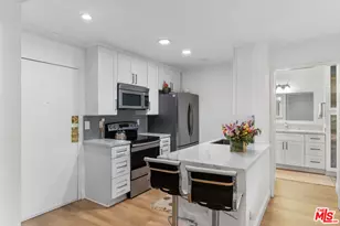 1351 N Orange Dr, Los Angeles, CA 90028 - Photo 1