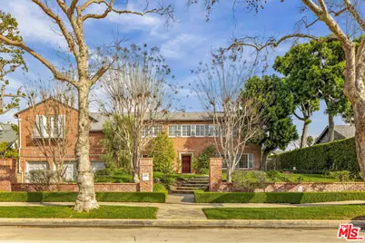 248 S Hudson Ave, Los Angeles, CA 90004 - Photo 1