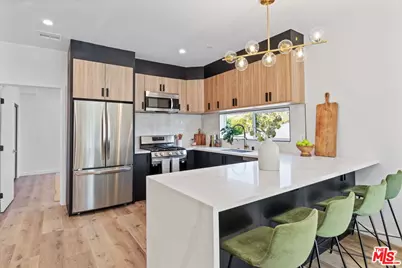 10823 Hartsook St, North Hollywood, CA 91601 - Photo 1