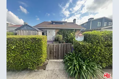 6648 8th Ave, Los Angeles, CA 90043 - Photo 1