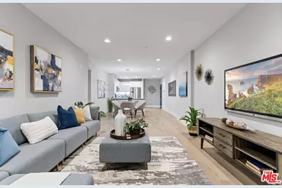901 S Gramercy Dr #204, Los Angeles, CA 90019 - Photo 1