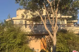 3001 Highland Ave, Santa Monica, CA 90405 - Photo 1