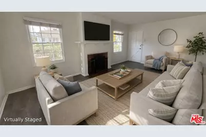 15061 Moorpark St, Sherman Oaks, CA 91423 - Photo 1
