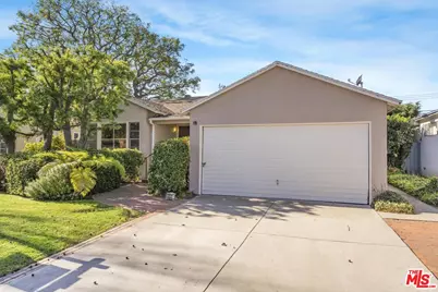 3173 S Bentley Ave, Los Angeles, CA 90034 - Photo 1