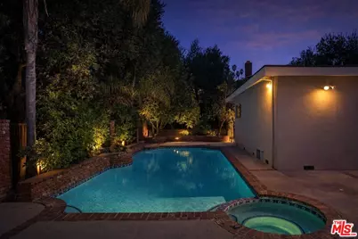 11555 Duque Dr, Studio City, CA 91604 - Photo 1