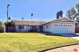 6300 Kenwater Ave, Woodland Hills, CA 91367 - Photo 1