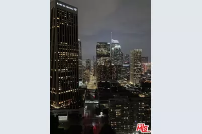 800 W 1st St #3105, Los Angeles, CA 90012 - Photo 1